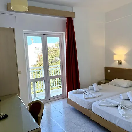 Savoy Ξενοδοχείο 2*